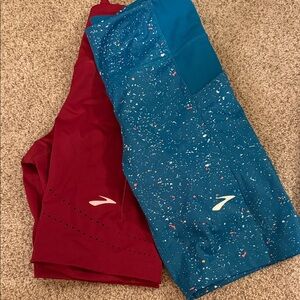 Brooks Woman’s Red and Blue Patterned Leggings